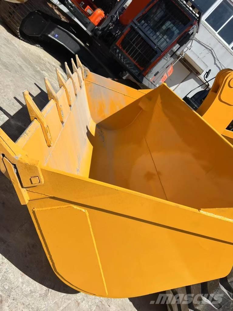 SDLG LG 958 L لوادر بعجل