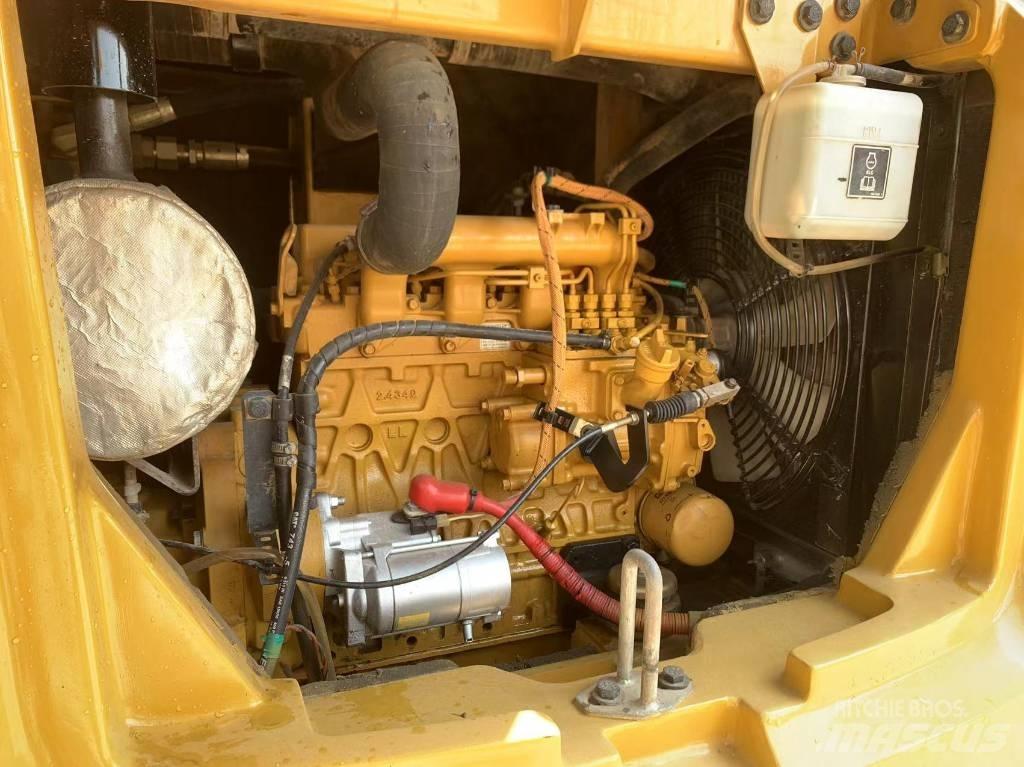 CAT 303.5 E حفارات صغيرة أقل من 7 طن (حفارات صغيرة)
