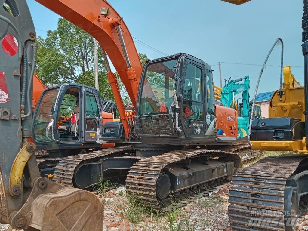 Hitachi ZX 160 حفارات زحافة