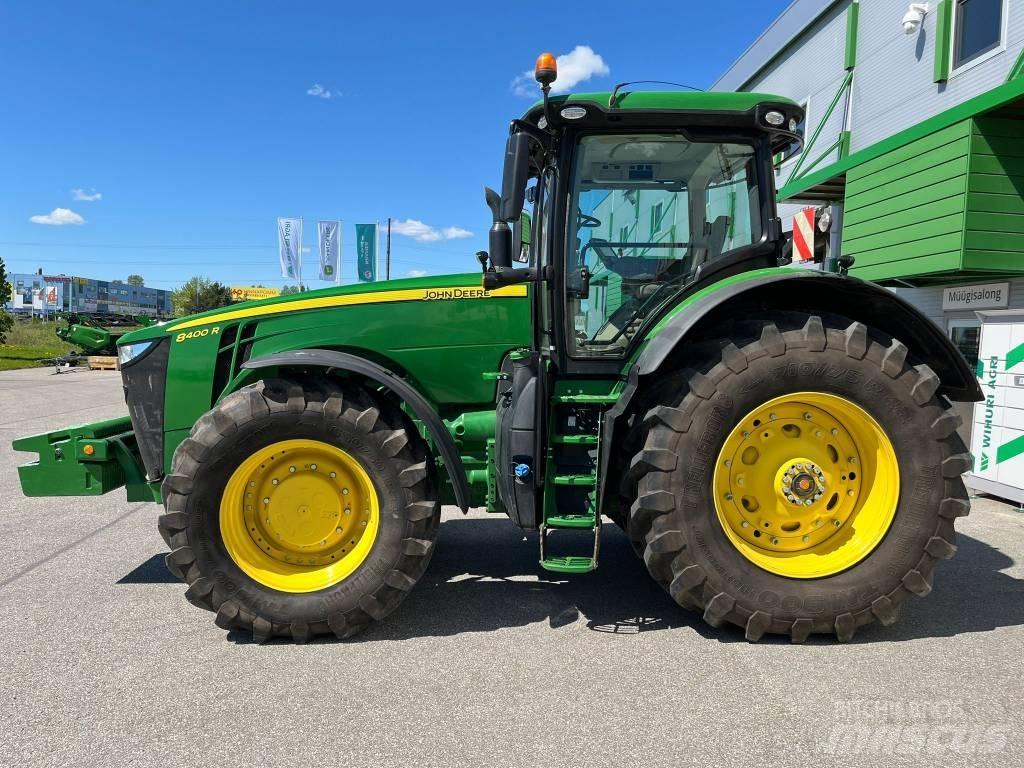 John Deere 8400R الجرارات