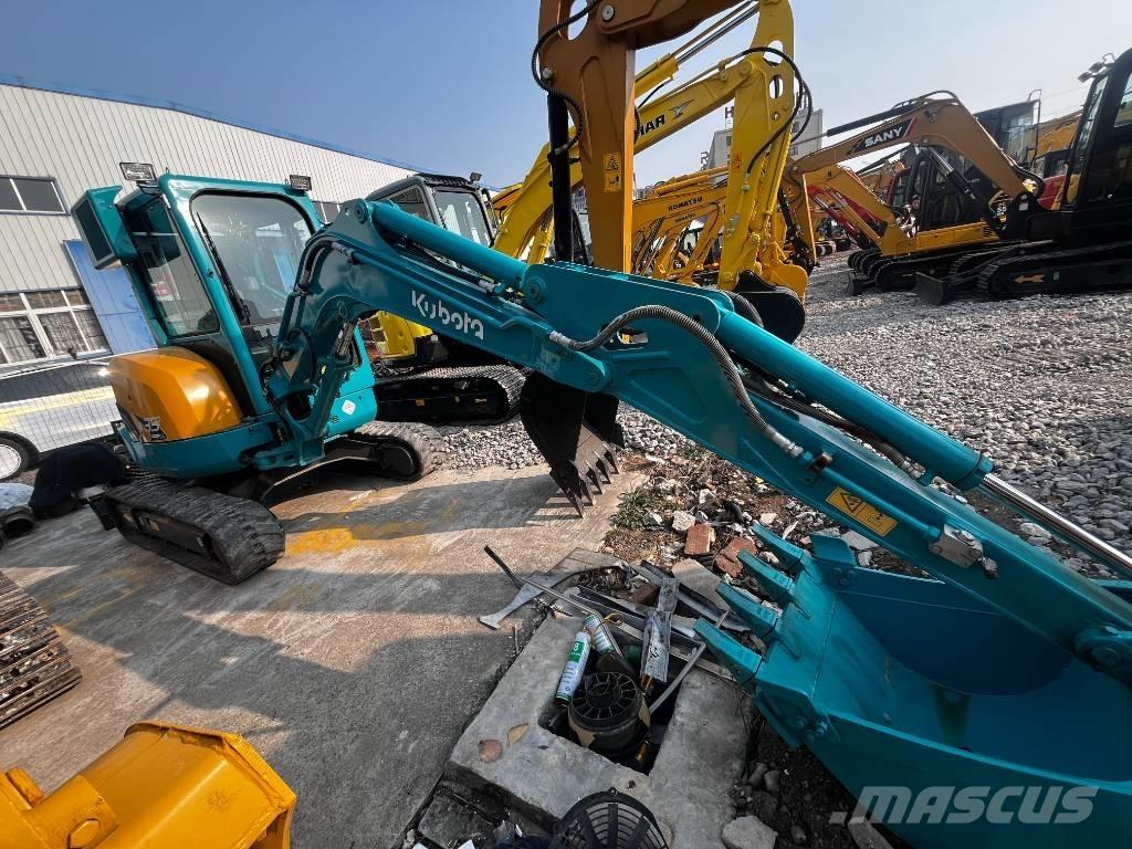 Kubota U 35 حفارات صغيرة أقل من 7 طن (حفارات صغيرة)