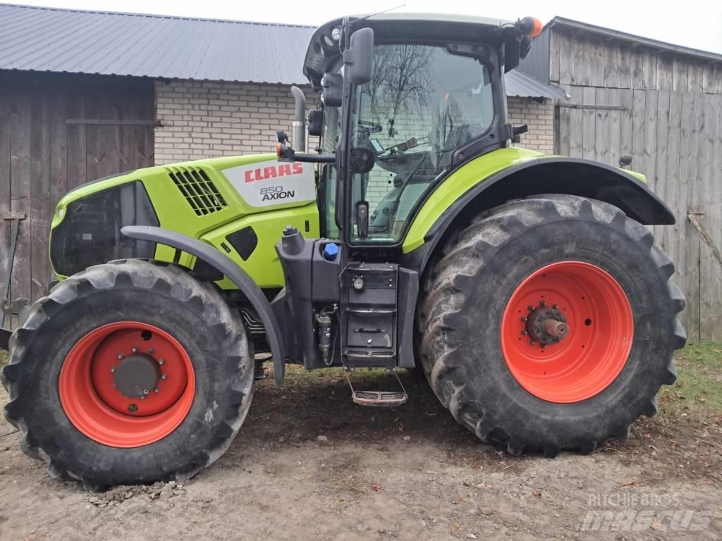 CLAAS Axion 850 الجرارات