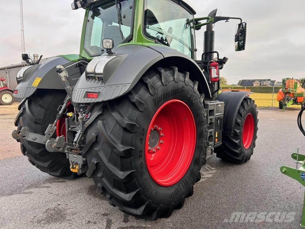 Fendt 828 Profi Plus الجرارات