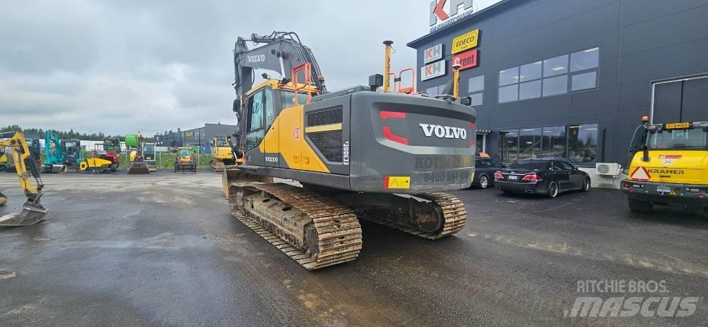 Volvo EC 300 EL حفارات زحافة
