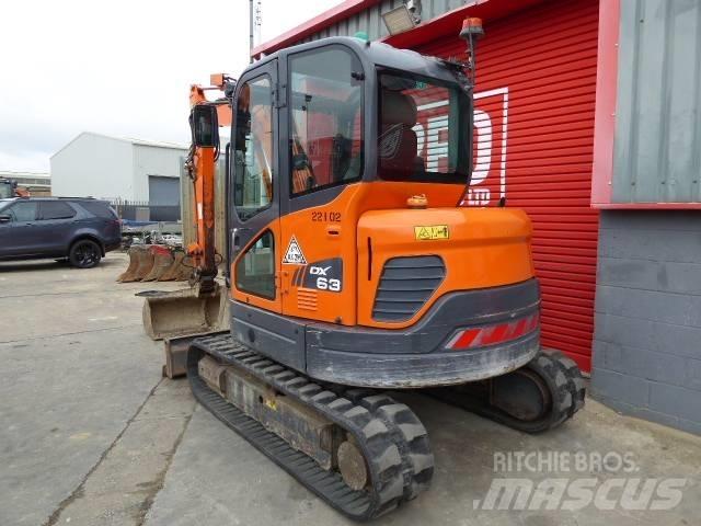 Doosan DX 63-3 حفارات صغيرة أقل من 7 طن (حفارات صغيرة)