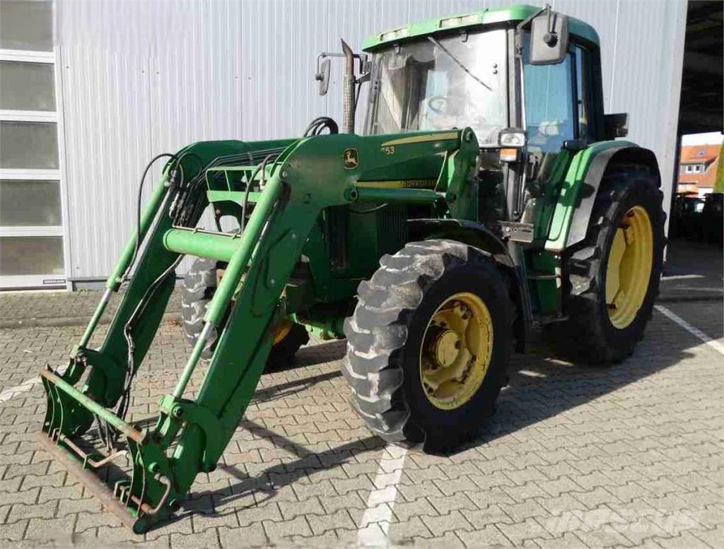 John Deere 6310 الجرارات