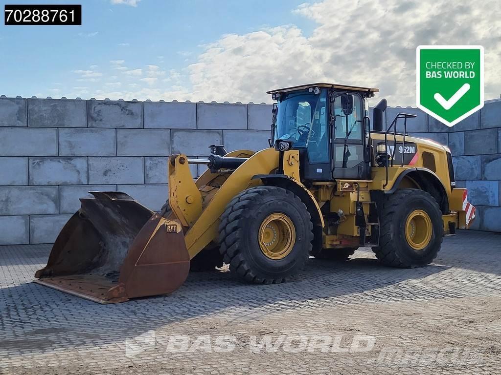 CAT 962 M لوادر بعجل