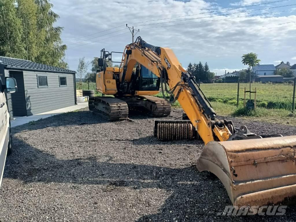 JCB JS 130 حفارات زحافة