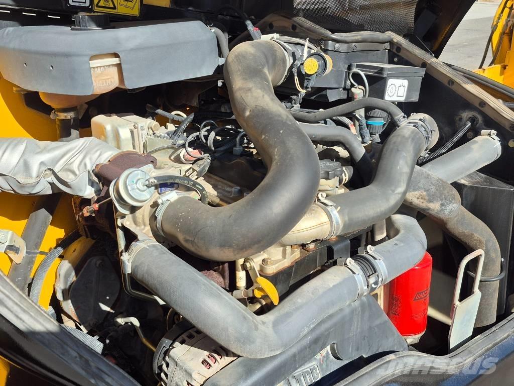 JCB 509-42 مناولات متداخلة