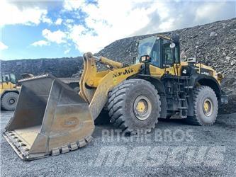 Komatsu WA500 لوادر بعجل