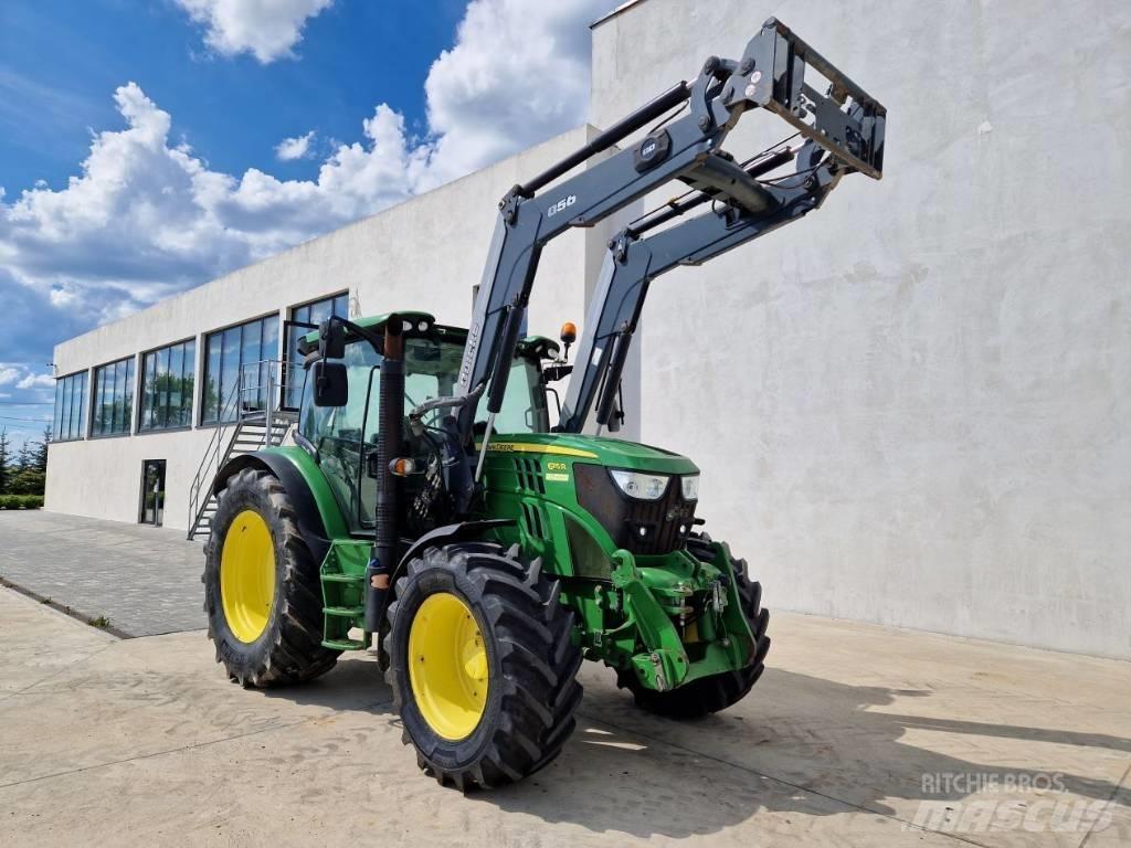 John Deere 6115 R الجرارات