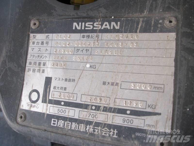 Nissan PL02A25 شاحنات LPG