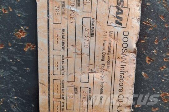 Develon Hitch حفارات صغيرة أقل من 7 طن (حفارات صغيرة)