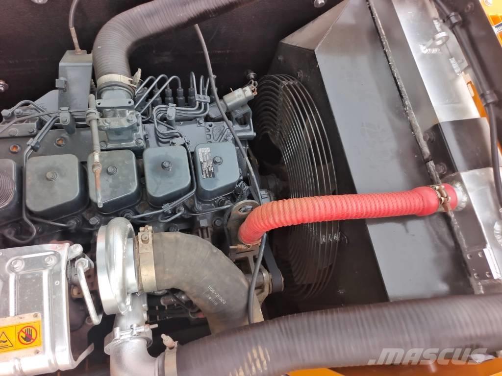 Hyundai 220 LC -9S حفارات زحافة