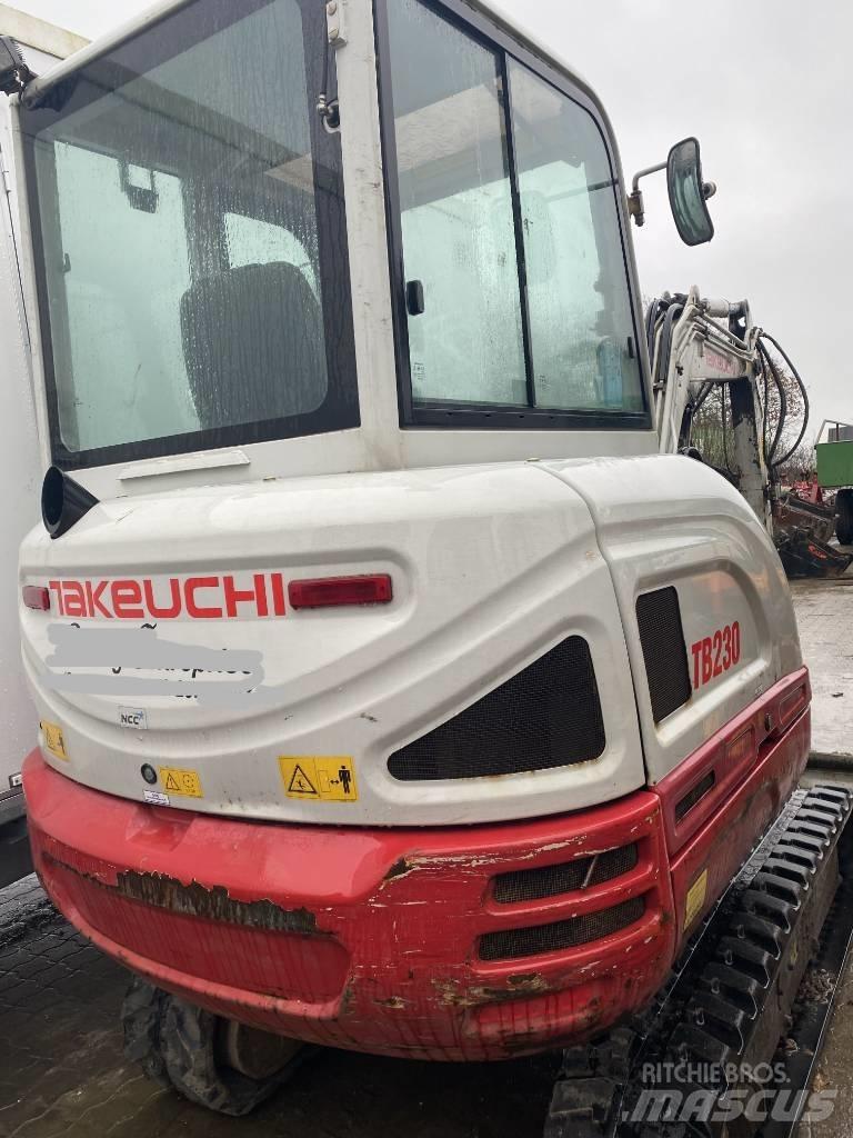 Takeuchi TB 230 حفارات صغيرة أقل من 7 طن (حفارات صغيرة)