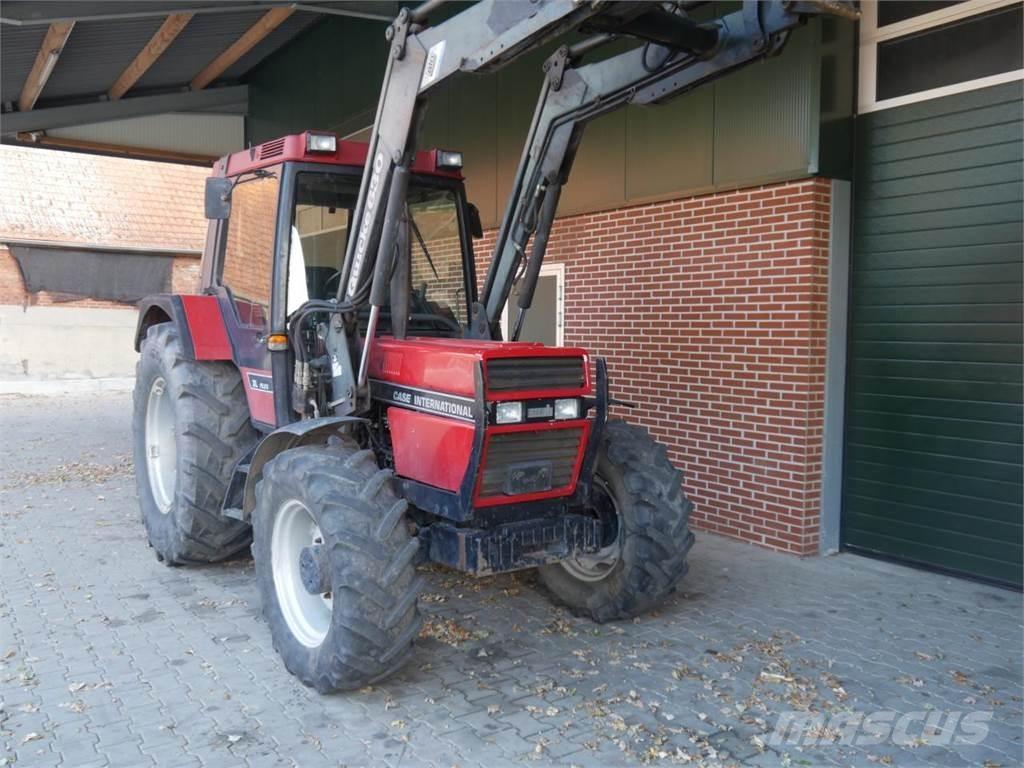 Case IH 844 XL+ الجرارات