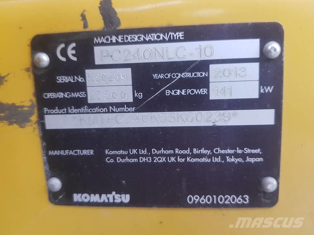 Komatsu PC240NLC-10 حفارات زحافة