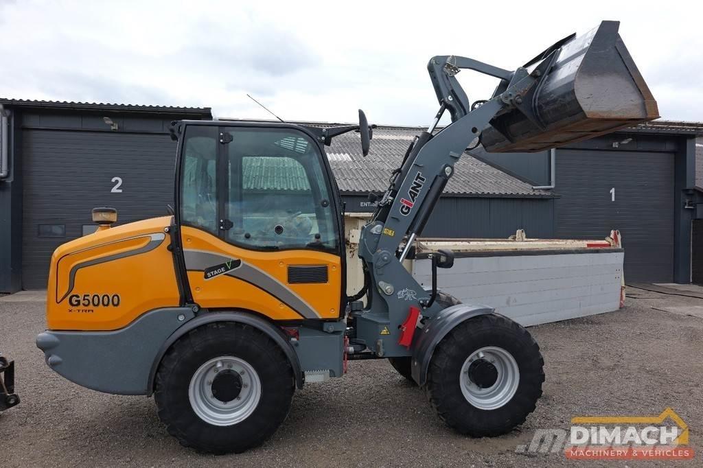 GiANT G5000 لوادر بعجل