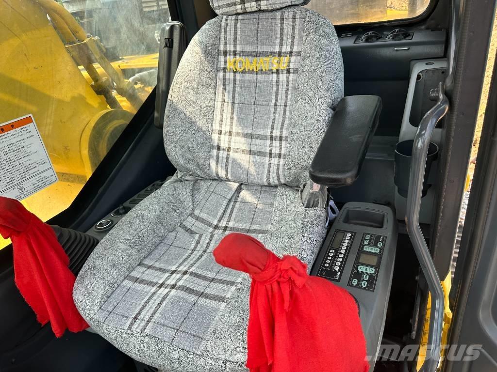 Komatsu PC 450-7 حفارات زحافة