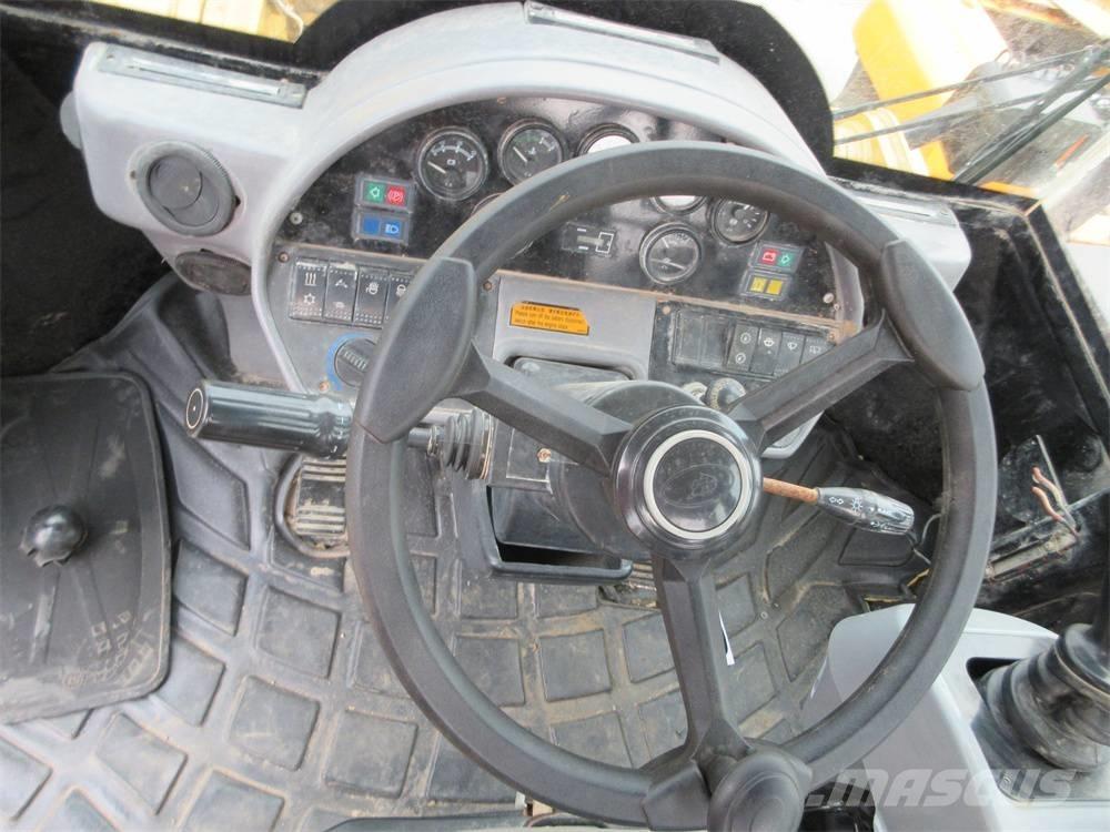 CAT 950 H لوادر بعجل