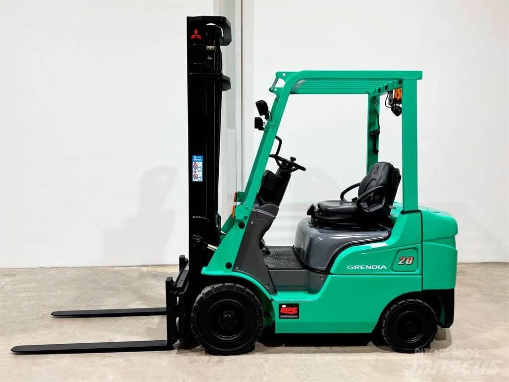 Mitsubishi FD20NT شاحنات الديزل