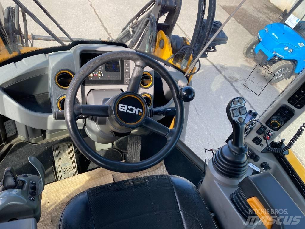 JCB 411 HT T4F لوادر بعجل