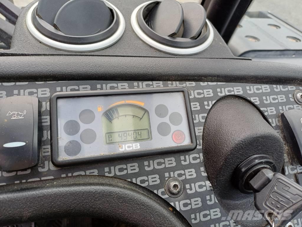 JCB TLT 35 D شاحنات الديزل