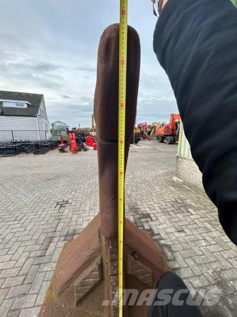 Verachterd CW 70 خداشات