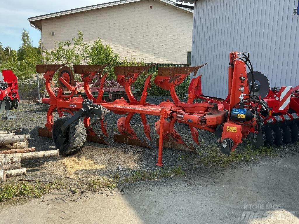 Kuhn Vari-Master 123 محاريث عكسية