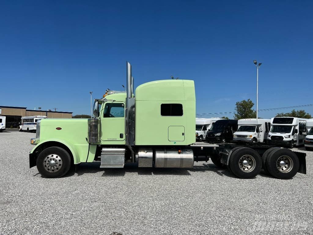 Peterbilt 389 وحدات الجر