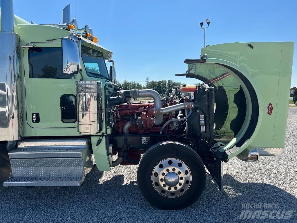 Peterbilt 389 وحدات الجر