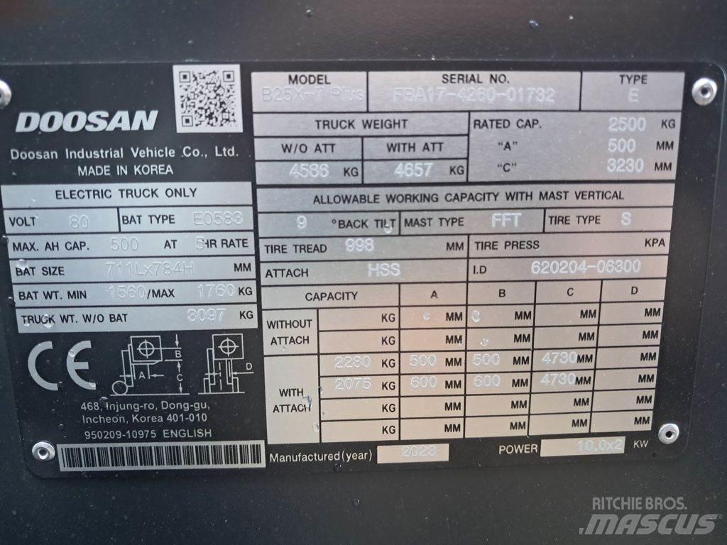Doosan B25X-7 Plus شاحنات ذات رافعات شوكية تعمل بالكهرباء