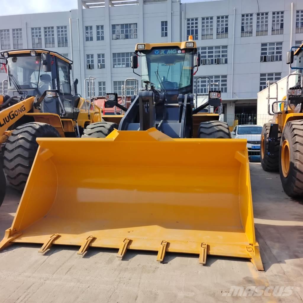 XCMG ZL 50 G لوادر بعجل