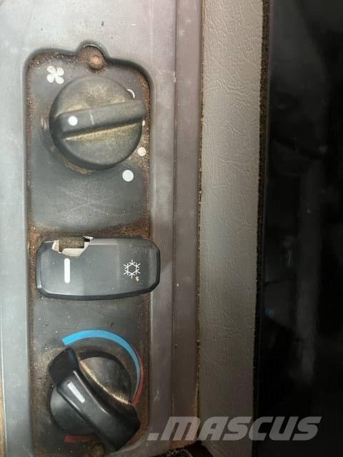 CAT 308 E 2 CR حفارات وسط 7 طن - 12 طن