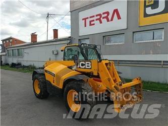 JCB 542-70 IND رافعة تلسكوبية