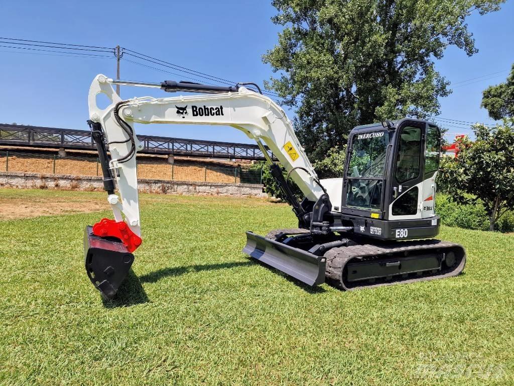 Bobcat E 80 حفارات وسط 7 طن - 12 طن