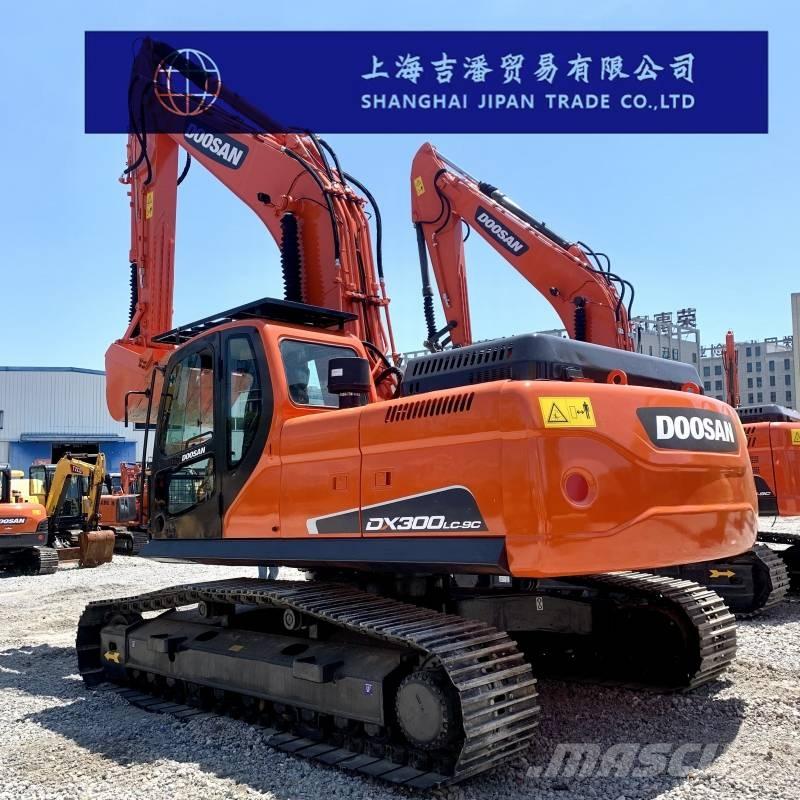 Doosan DX 300 حفارات زحافة
