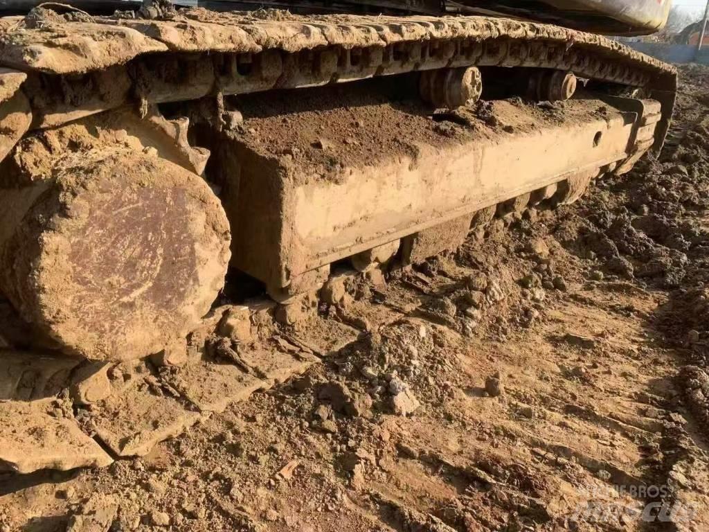 Volvo EC 380 حفارات زحافة