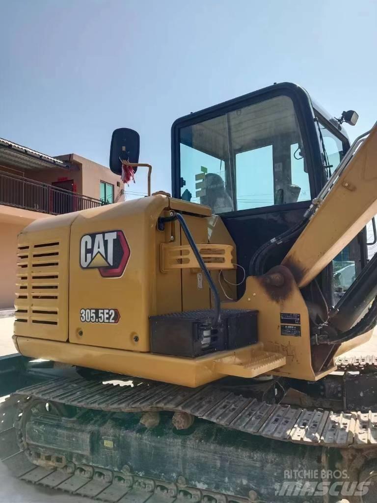 CAT 305.5 E2 حفارات صغيرة أقل من 7 طن (حفارات صغيرة)