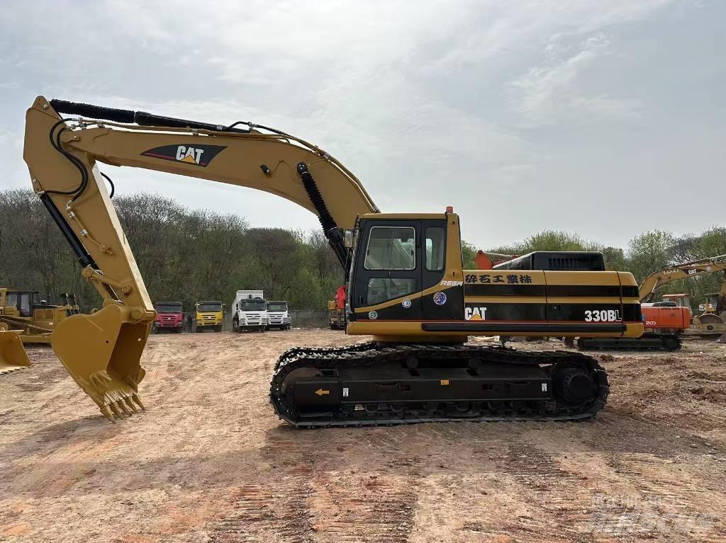 CAT 330 B L حفارات زحافة