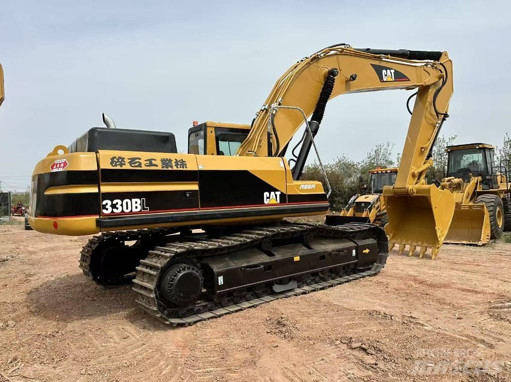 CAT 330 B L حفارات زحافة