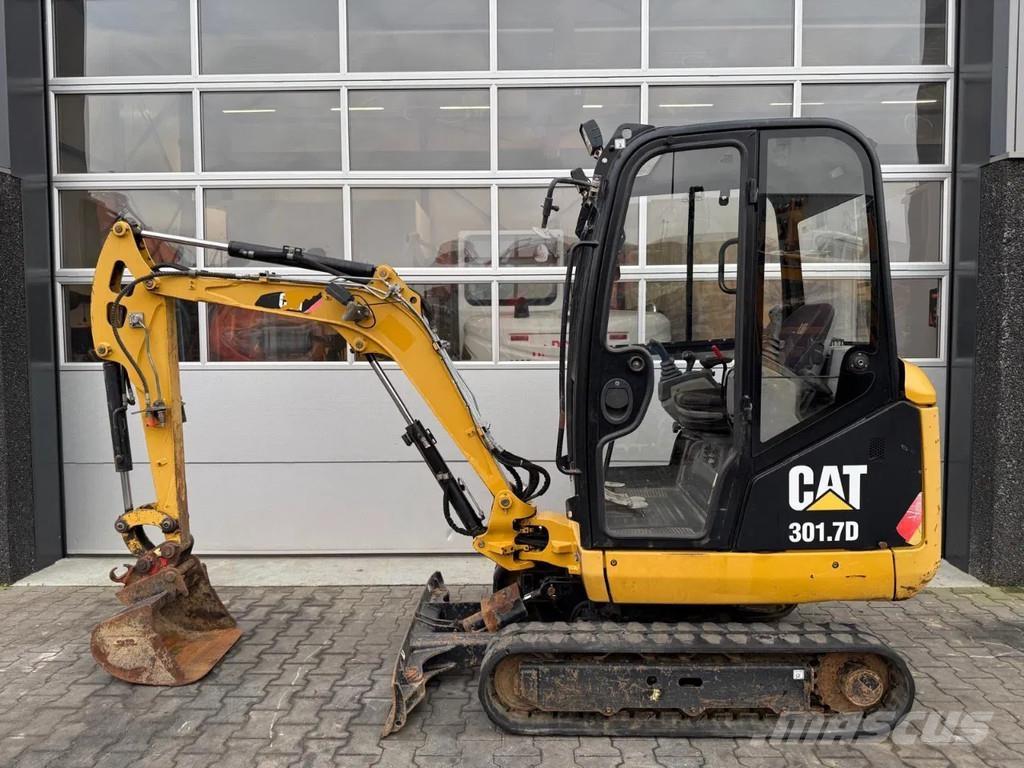 CAT 301.7D حفارات صغيرة أقل من 7 طن (حفارات صغيرة)