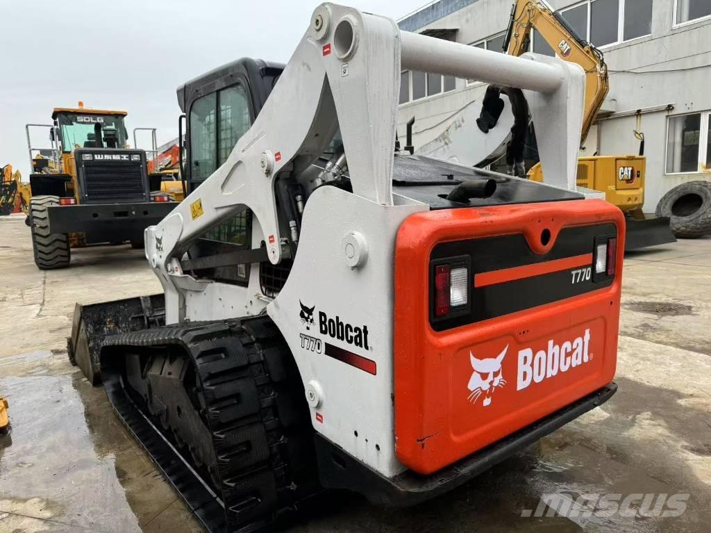 Bobcat T 770 لوادر انزلاقية التوجيه