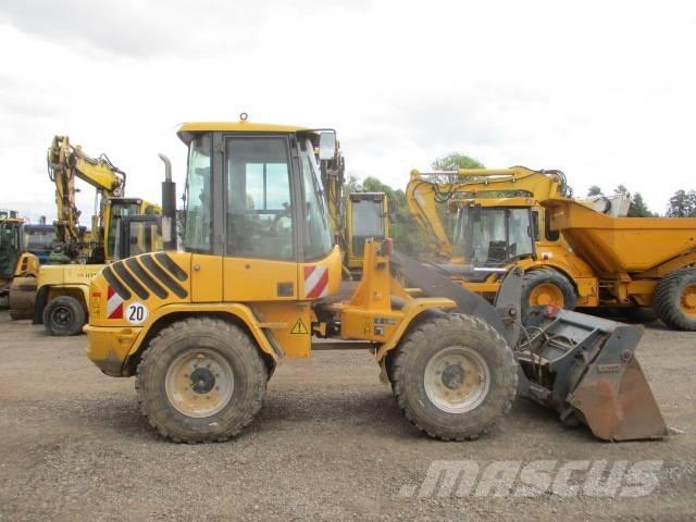 Volvo L 30 B لوادر بعجل