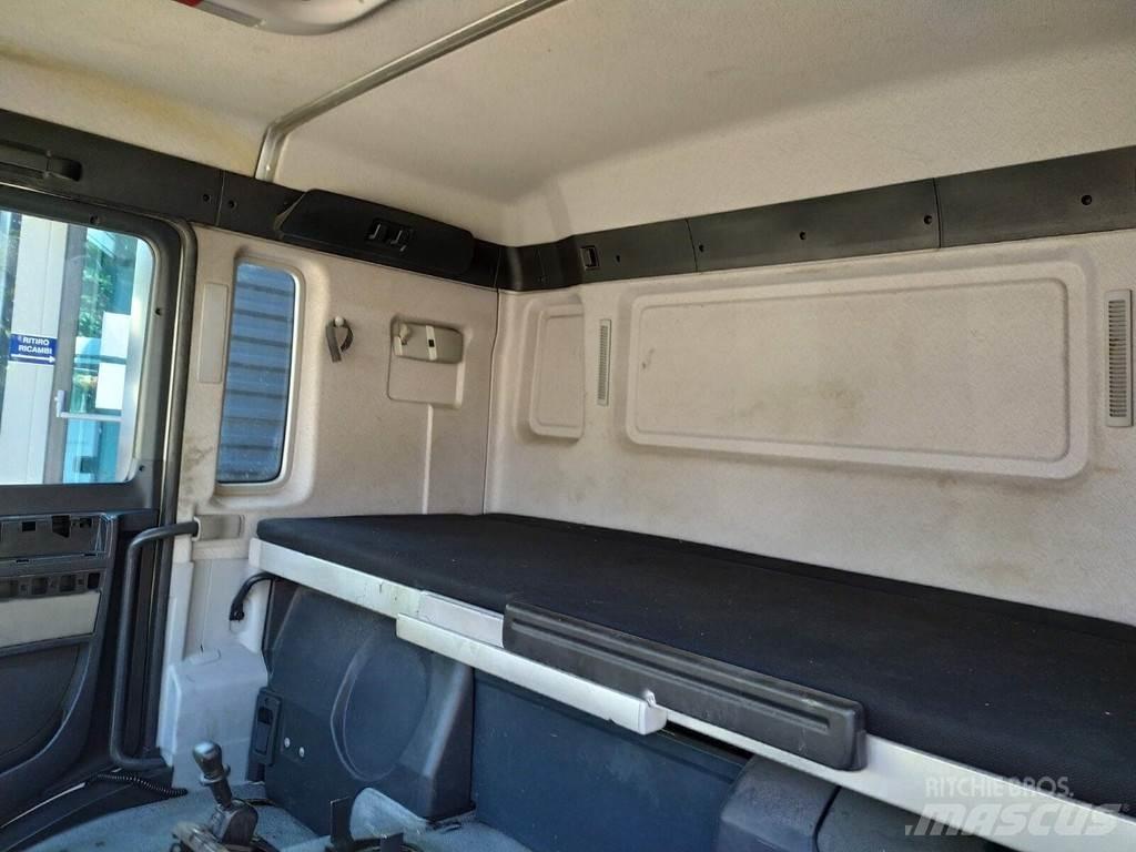 MAN TGS EURO 6 كابينة والداخلية