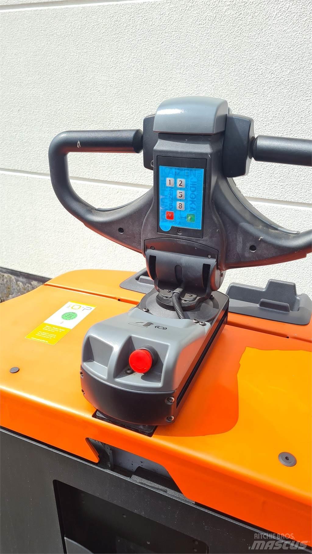 Toyota OSE 250 معدات الرفع عالي المستوى