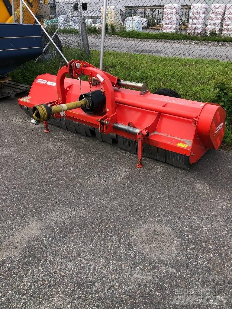 Maschio Tigre 300 جزازات وأغطية المراعي