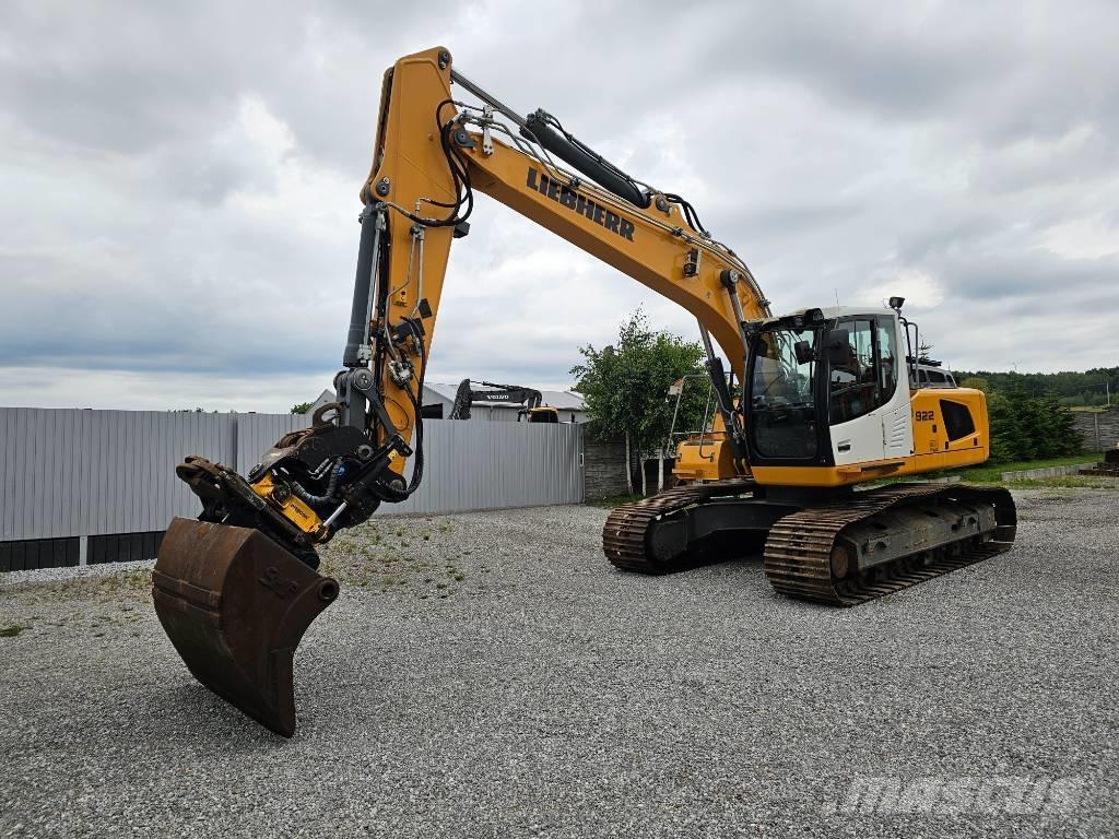 Liebherr R 922 LC حفارات زحافة