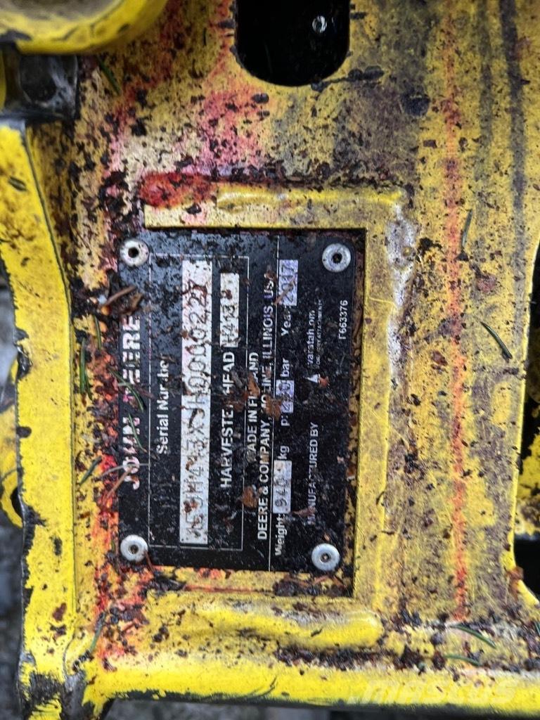 John Deere 1170 E حصادات