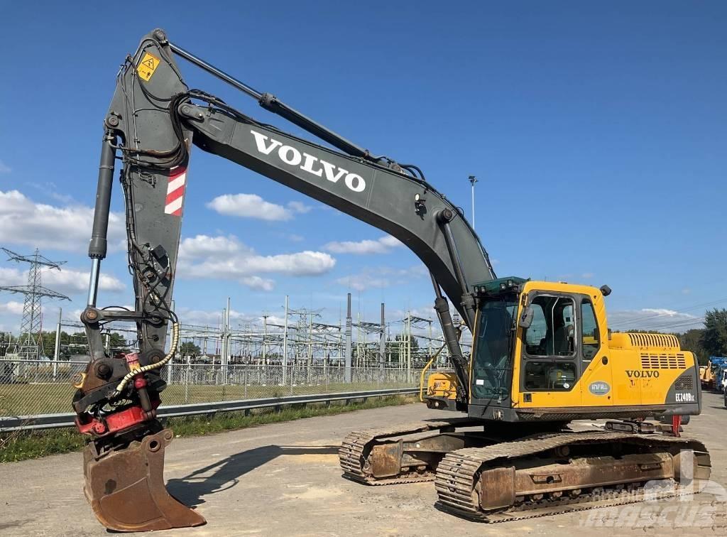 Volvo EC 240 B حفارات زحافة